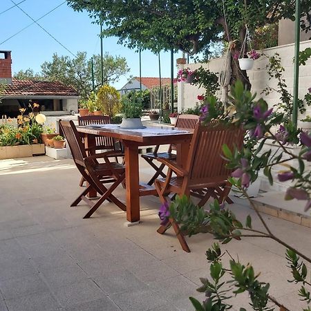 Apartments And Rooms With Parking Space Hvar - 13161 Hvar Town Exterior photo